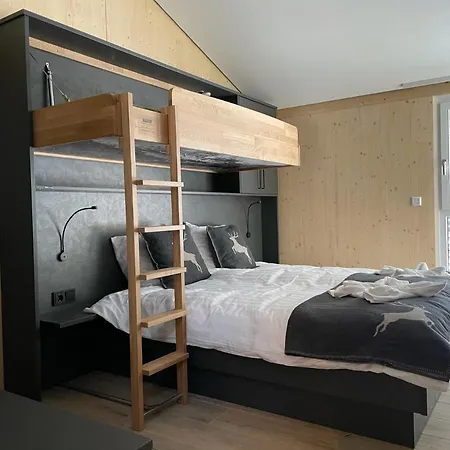 別荘 Familienhaus Kreischberg ザンクト・ゲオルゲン・オプ・ムーラウ